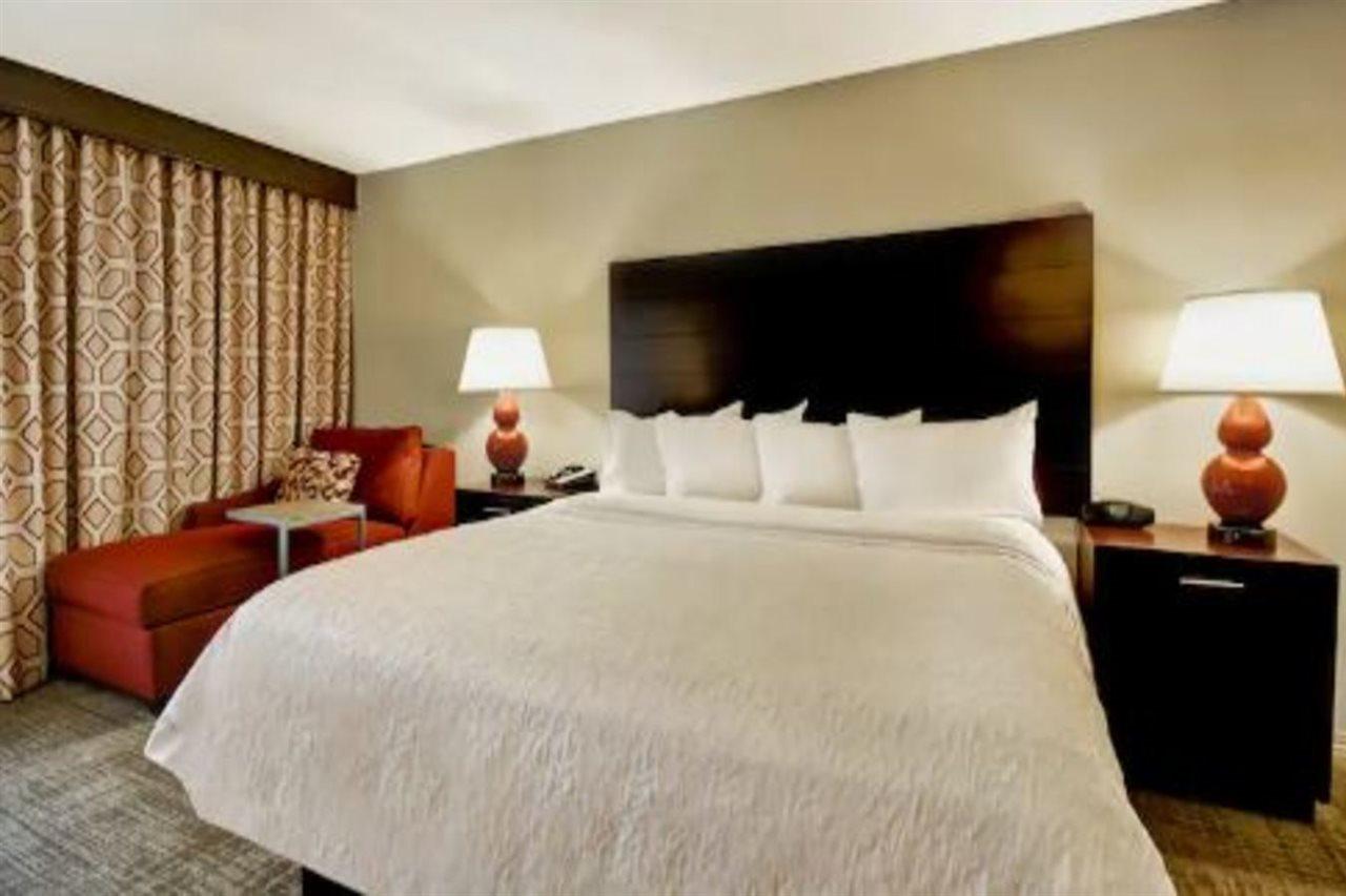 Hampton Inn Старквилл Экстерьер фото